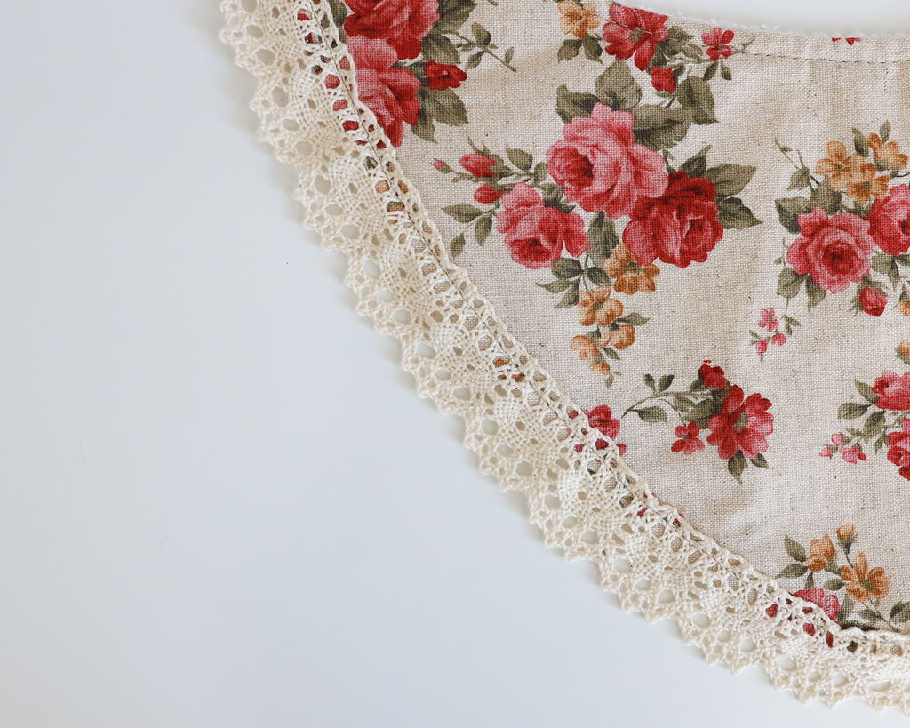 Bandana Bib - Vintage Cream Floral - SALE